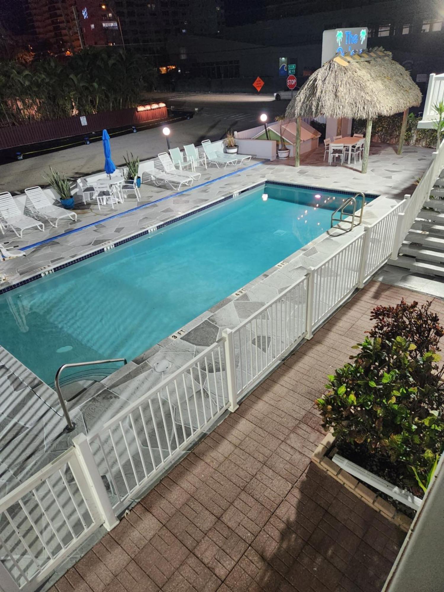 Motel The Palms On Ocean Pompano Beach Zewnętrze zdjęcie